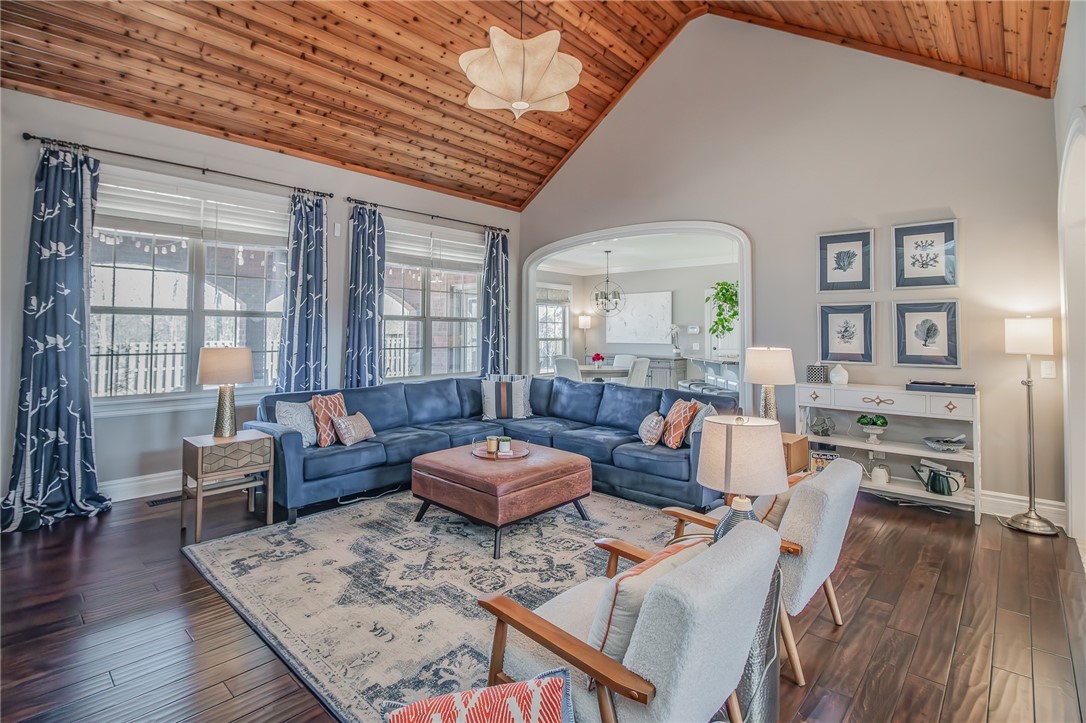 Windsor Manor - Residential