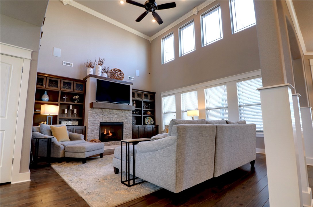 Summit Place - Residential