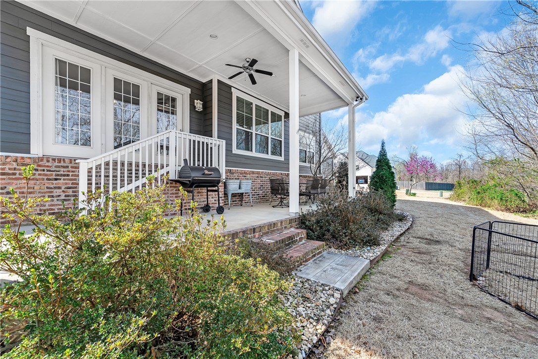 Hyde Park-Cave Springs - Residential