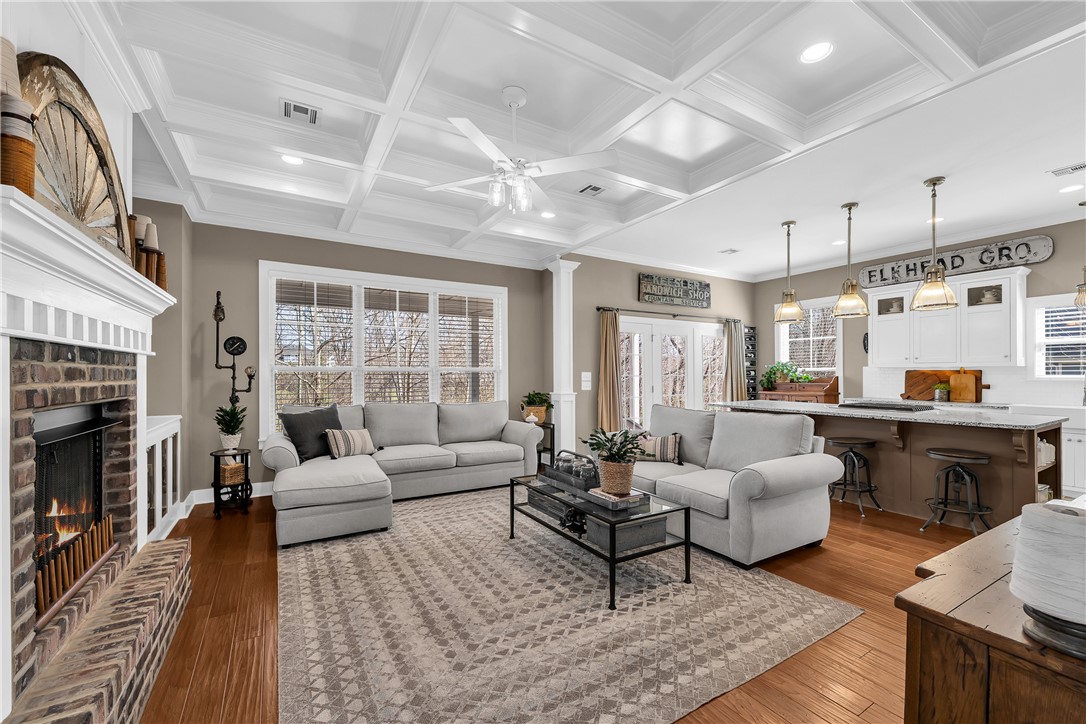 Hyde Park-Cave Springs - Residential