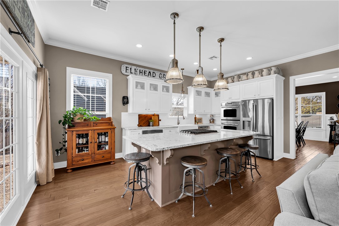 Hyde Park-Cave Springs - Residential