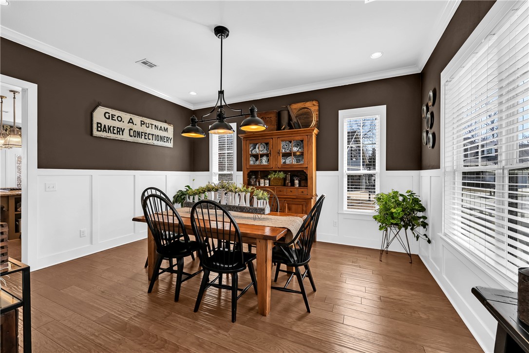 Hyde Park-Cave Springs - Residential