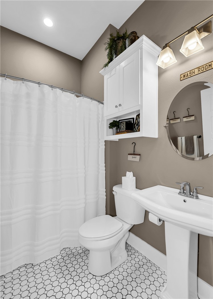 Hyde Park-Cave Springs - Residential