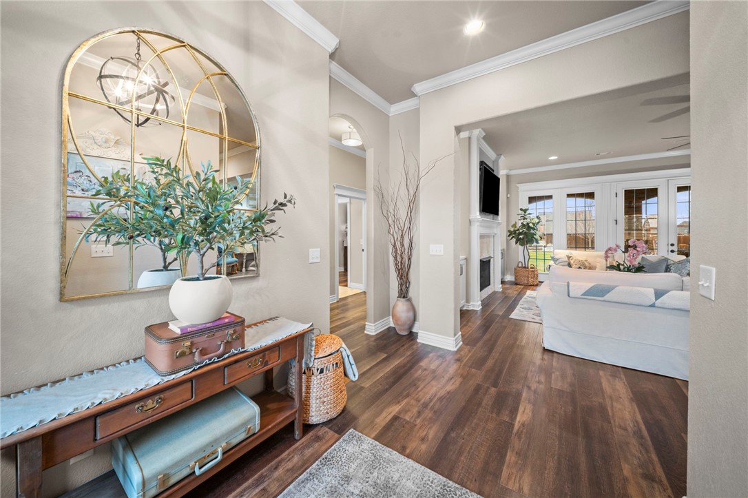 Ridgewood Sub Cave Spgs - Residential