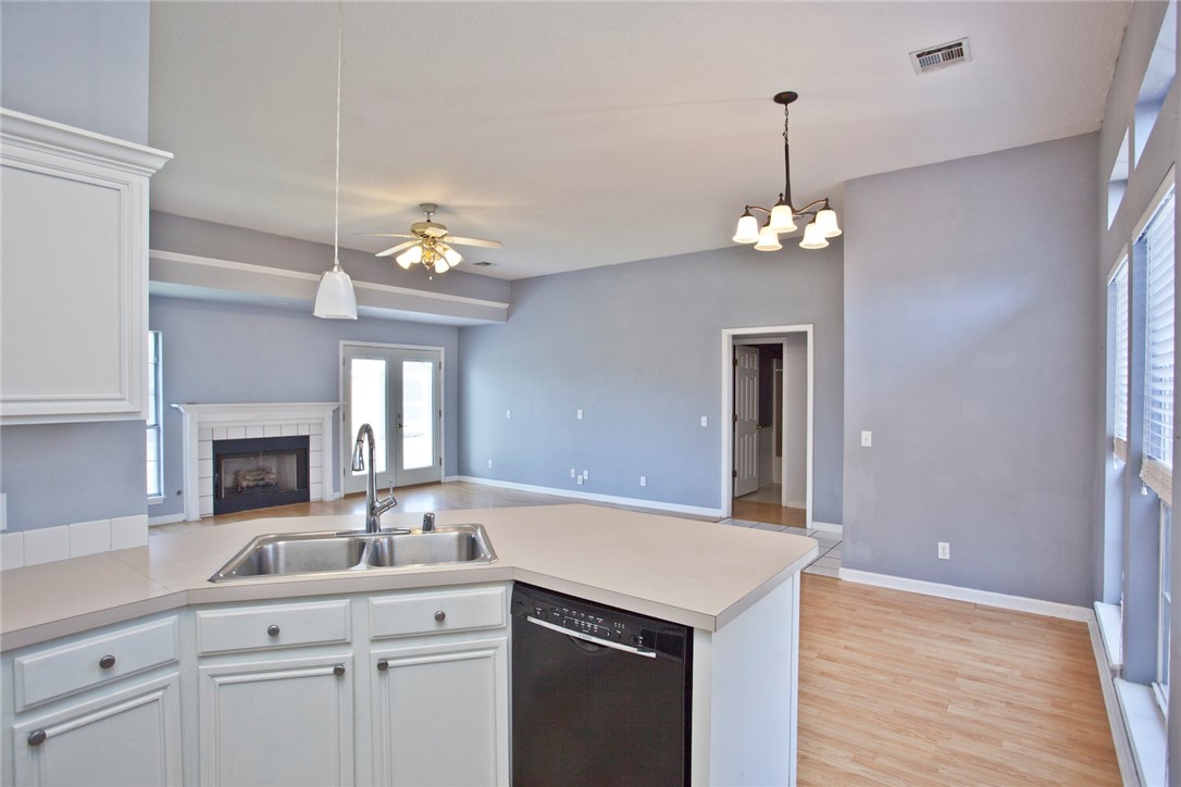 Hickory Park - Residential Lease