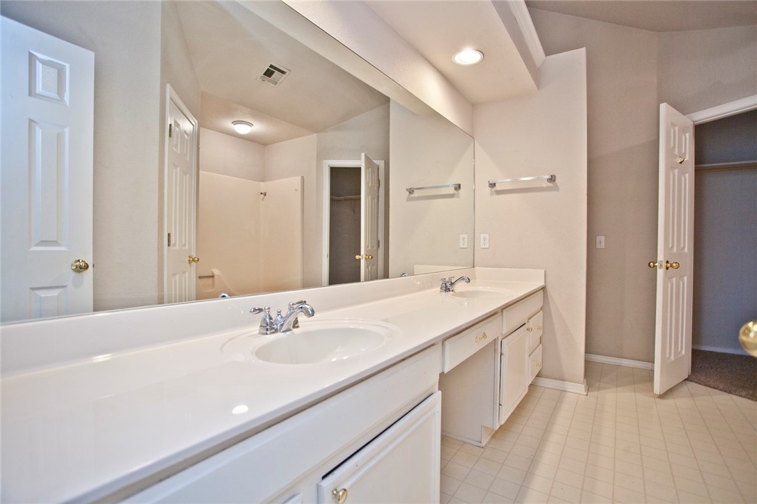 Hickory Park - Residential Lease