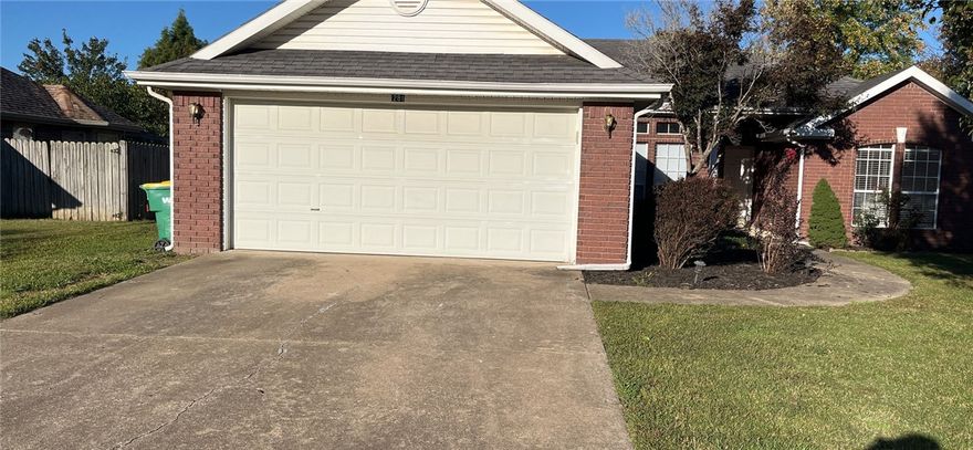 Beautiful home in excellent location! Home features a bright and open floorplan, perfect for entertaining! Wood floors and vaulted ceilings .The large living room has fireplace and access to patio and privacy fenced backyard. Dining space has large windows and is open to the kitchen. Kitchen has counter bar seating and painted cabinets. The huge master bedroom has attached bath with his and hers vanity and walk-in closets. Two additional bedrooms offer plenty of space. Large backyard is a great space for outdoor entertaining, gardening, and more!