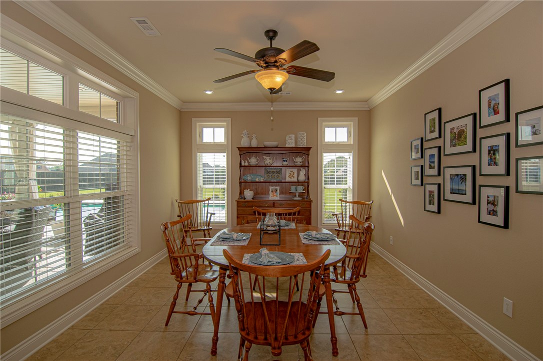 Ridgewood Sub Cave Spgs - Residential