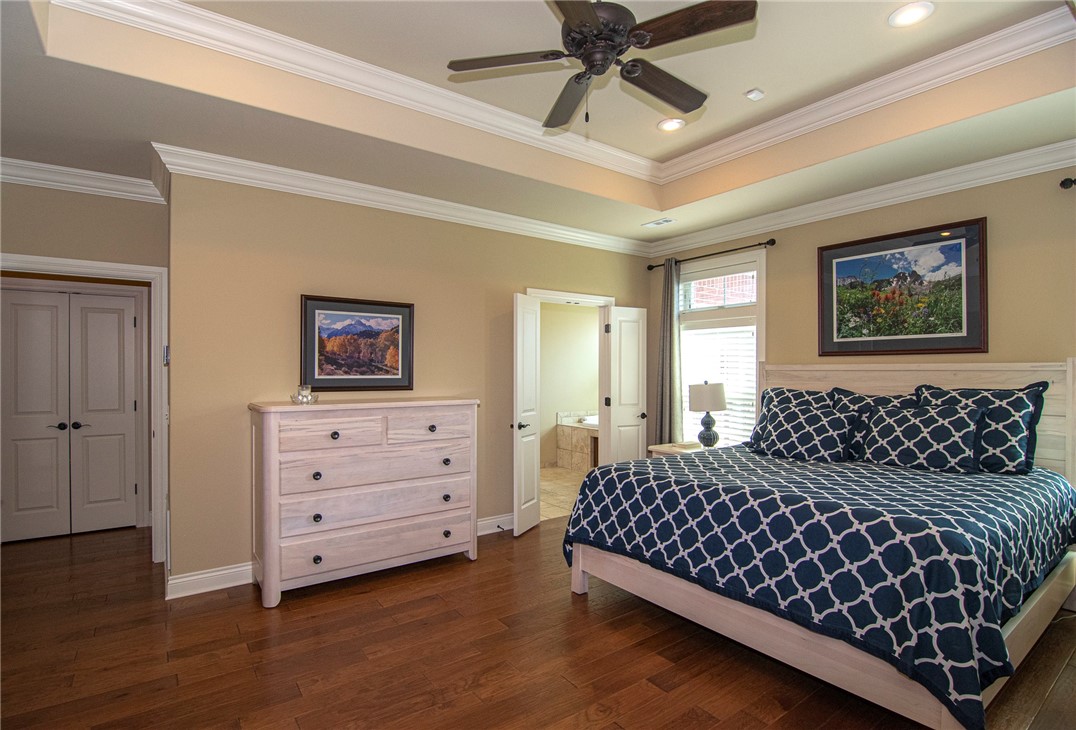 Ridgewood Sub Cave Spgs - Residential