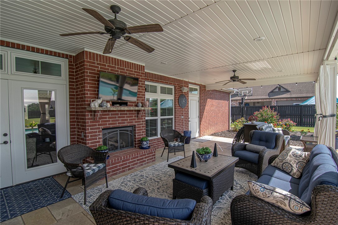 Ridgewood Sub Cave Spgs - Residential