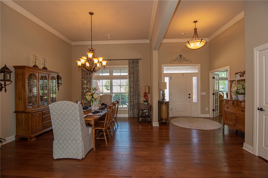 Ridgewood Sub Cave Spgs - Residential