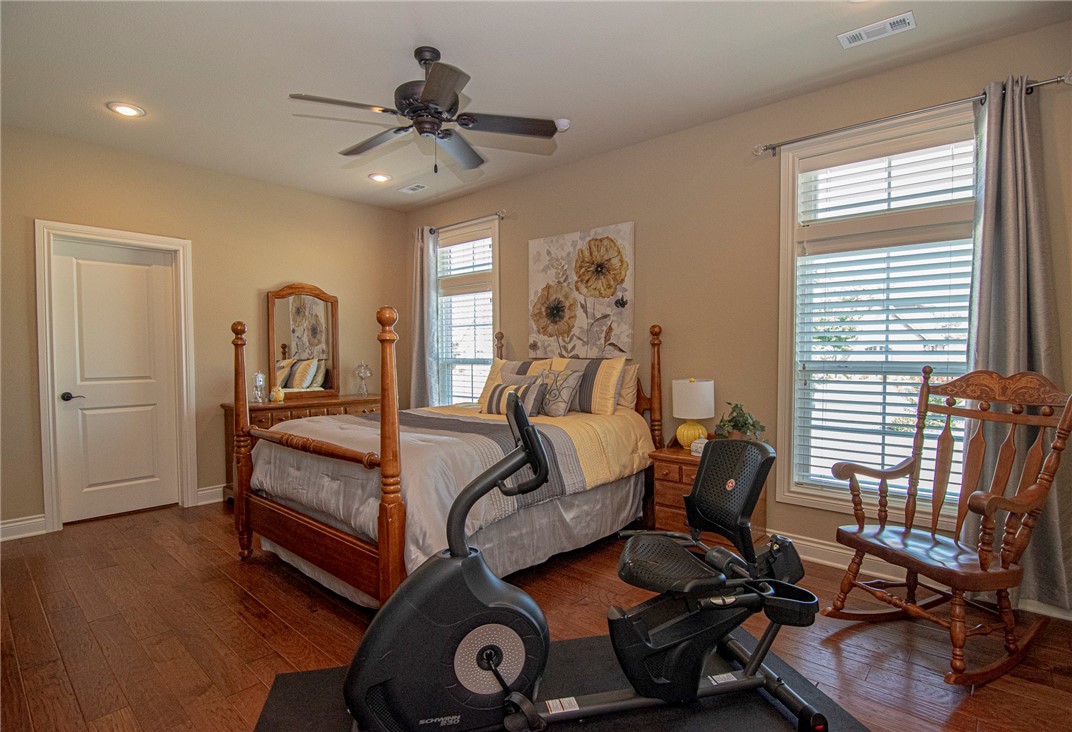 Ridgewood Sub Cave Spgs - Residential