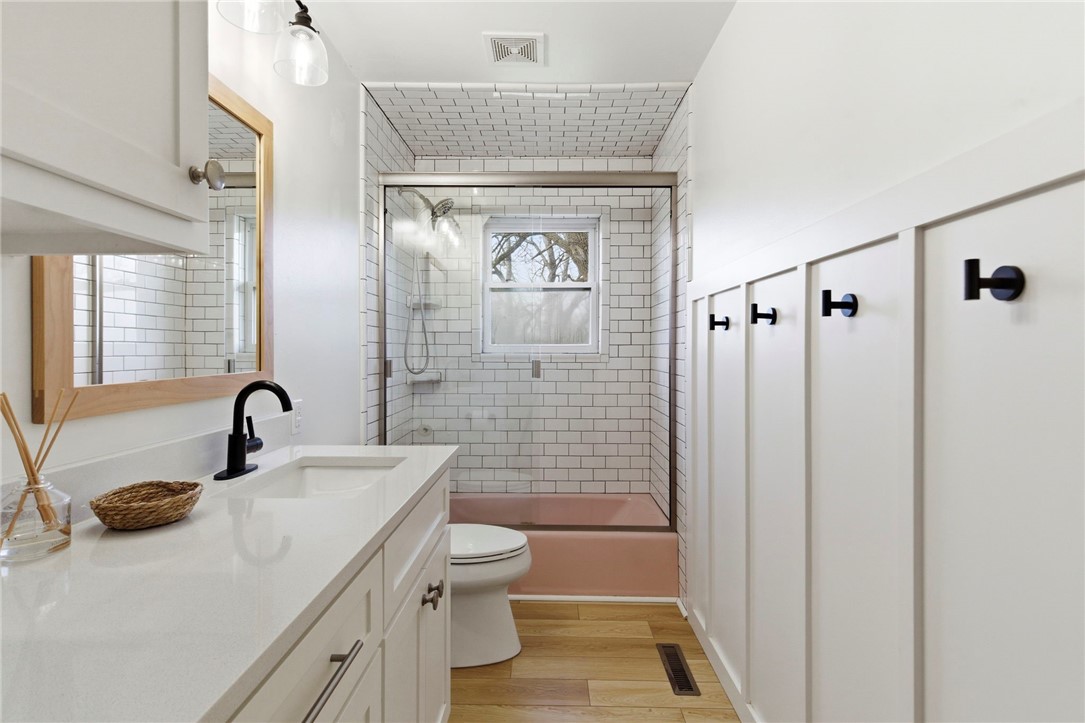 Fayetteville Outlots - Land