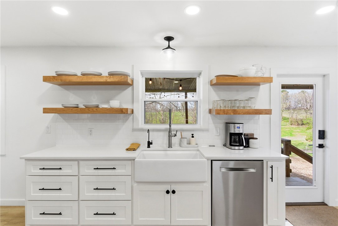 Fayetteville Outlots - Land