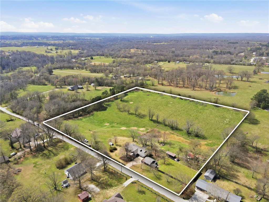 Fayetteville Outlots - Land