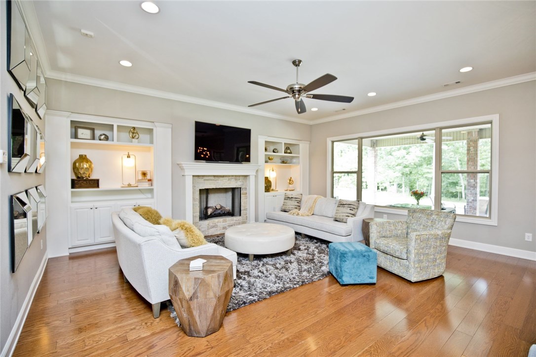 Versailles Sub Centerton - Residential