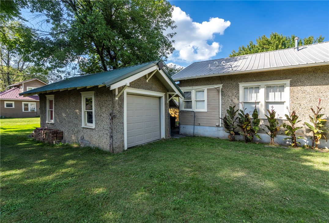 Plucks Add Gentry - Residential