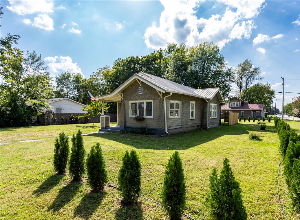 Plucks Add Gentry - Residential
