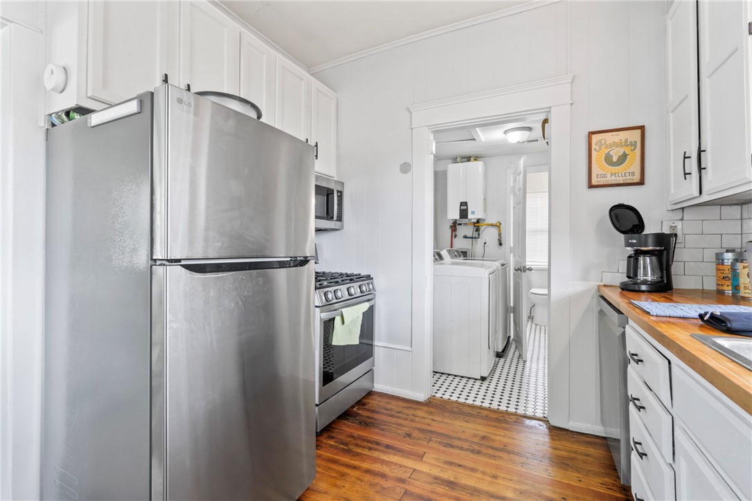 Plucks Add Gentry - Residential