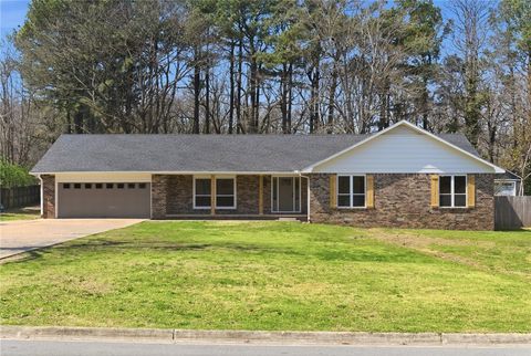Photo of 2605 Stanton Avenue, Fayetteville, AR 72703 (MLS # 1339332)