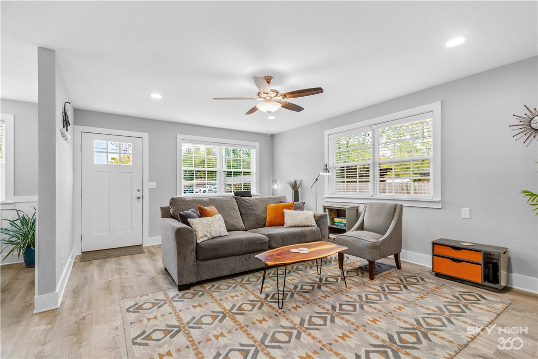 Banks Add Bentonville - Residential Lease