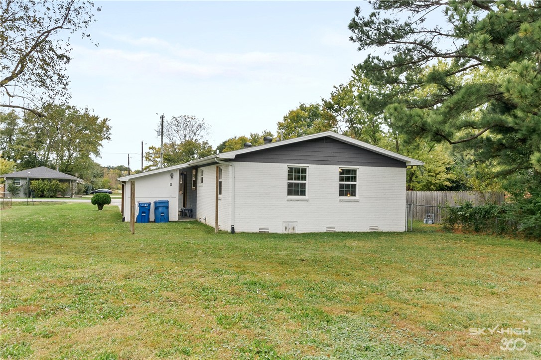 Banks Add Bentonville - Residential Lease