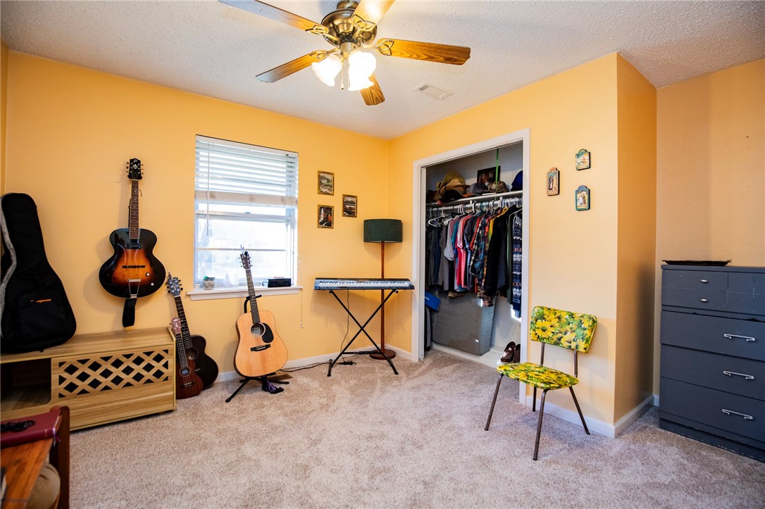 Birch Drive Add Rogers - Residential