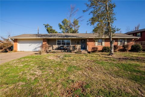 Photo of 1305 W Birch Drive, Rogers, AR 72758 (MLS # 1337846)