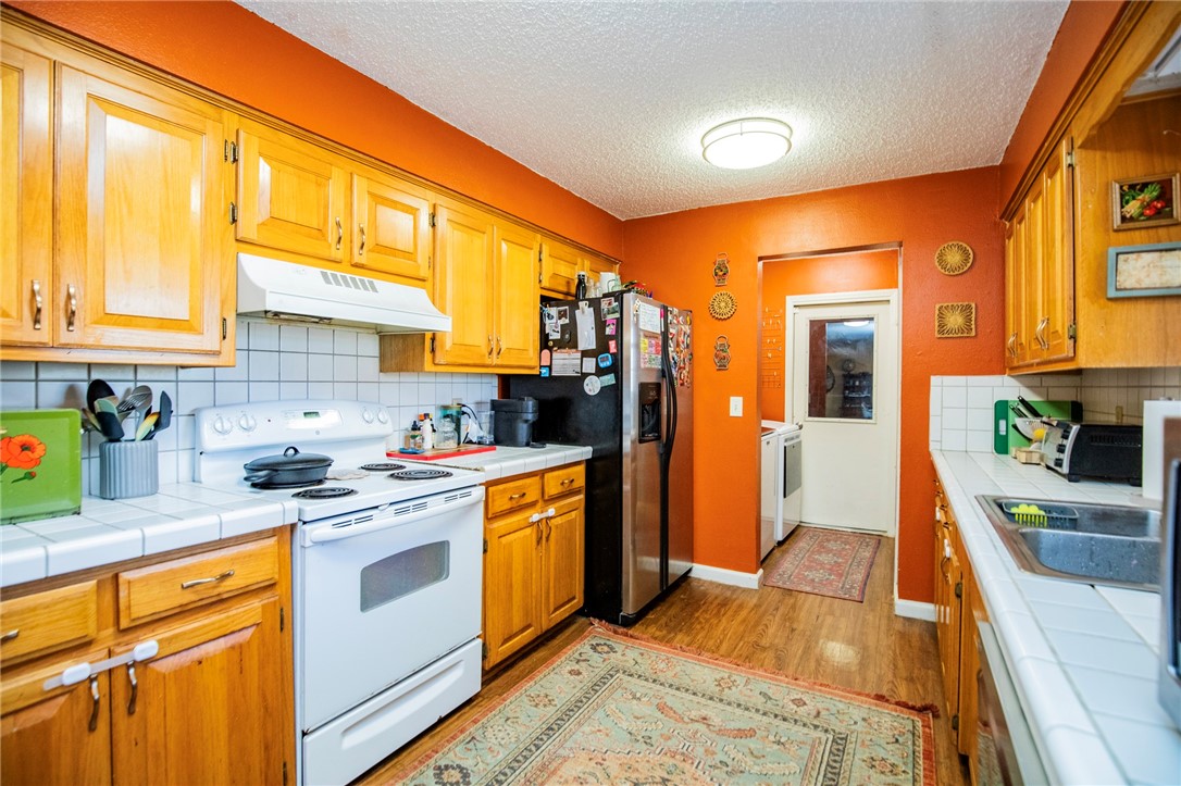 Birch Drive Add Rogers - Residential