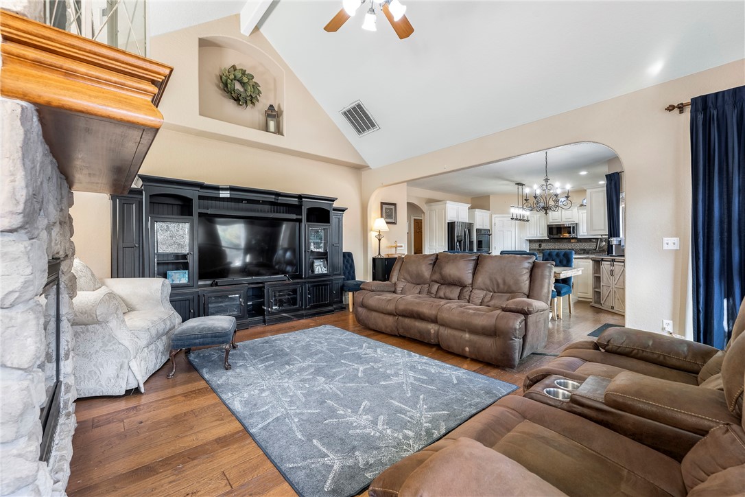 Shadow Valley Ph 1 Rogers - Residential