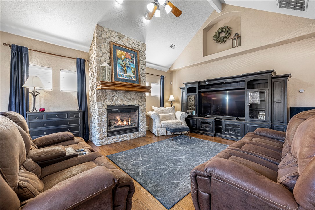 Shadow Valley Ph 1 Rogers - Residential