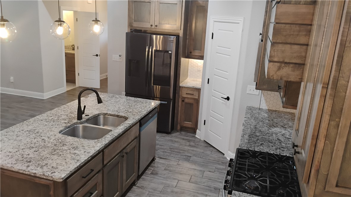 Brookside Estates Sub Centerton - Residential Lease