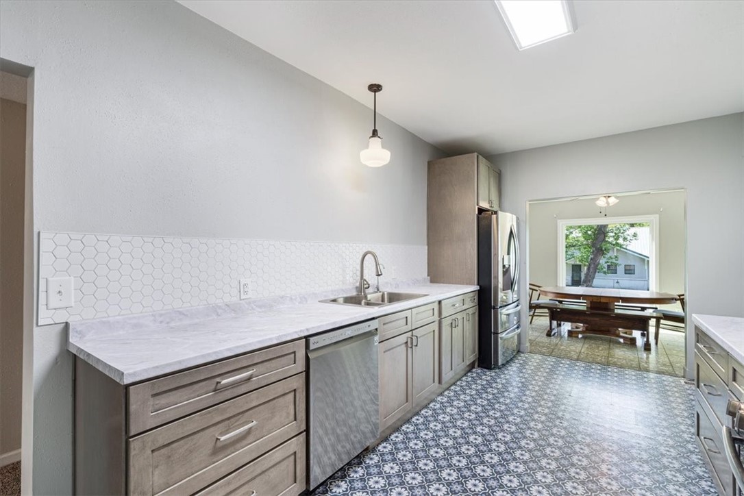 J D Coveys Add Gravette - Residential