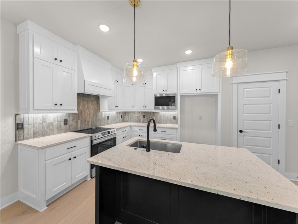 Welcome To Your Next Home! This Brand New Build Is Giving All The Modern Glam Vibes And Then Some. Bentonville Schools? Check. City Sewer? Check. Fresh Designer Finishes Everywhere You Look? Double Check. The Main Level Brings Open-Concept Living With A Fireplace That Knows How To Steal The Show While Still Keeping Things Cozy. The Kitchen Is Serving Up HGTV Energy With Custom Cabinets, Sparkling 3cm Granite, Upgraded Range, Built-In Microwave, Under-Cab Lighting, Tile Backsplash, And A Big Island With Seating Plus Eat-In Dining. Upstairs, The Primary Suite Shines Bright With Tons Of Natural Light, A Walk-In Closet Thatās Ready To Be Filled, Dual Vanity, Private Potty Closet, And A Full Custom Tile Shower That Screams Spa Day Every Day. Two Additional Bedrooms, A Full Bath, And Upstairs Laundry Make Life Easy. Outside? Covered Front Porch And Covered Back Deck Overlooking A Tree-Filled Backyard That Feels Like Your Own Private Retreat. No Pets. Credit And Background Check Required.