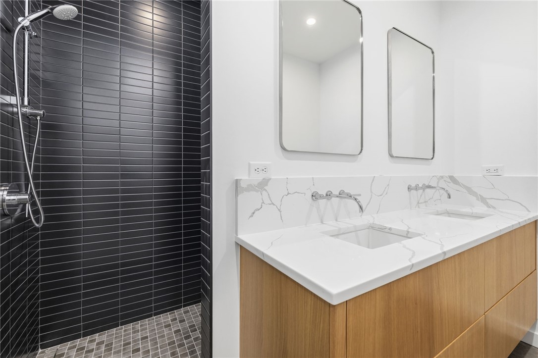 LIGHTBOX AT MARKET-BENTONVILLE - Residential