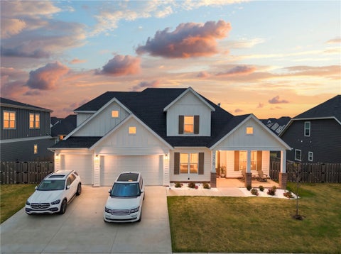 Photo of 2710 Nova Avenue, Lowell, AR 72745 (MLS # 1362007)