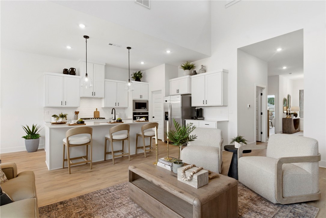 Noah's Landing - Residential