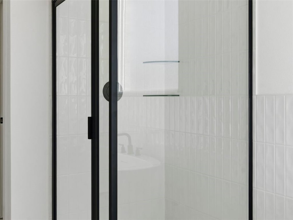 Noah's Landing - Residential