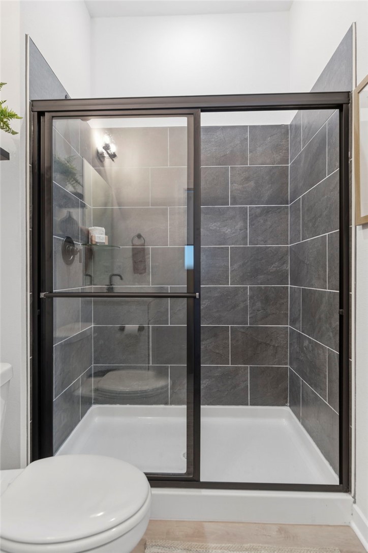 Noah's Landing - Residential