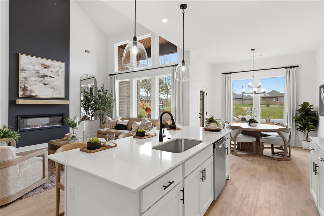 Noah's Landing - Residential