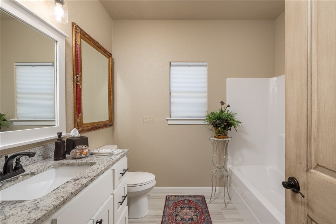 01-15-32 - Residential