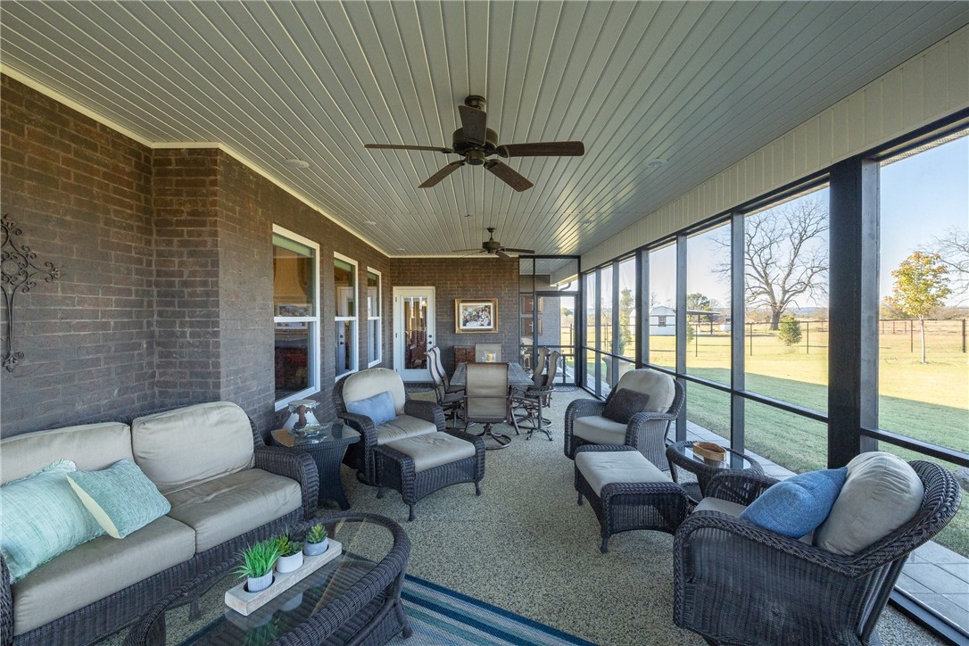 01-15-32 - Residential