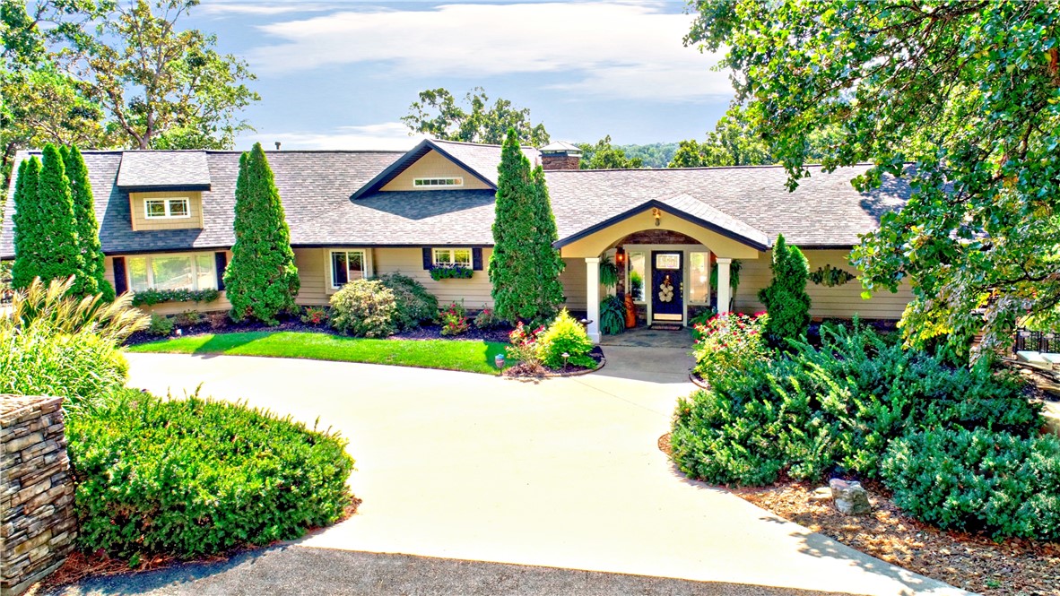 Annsborough Sub Bvv - Residential