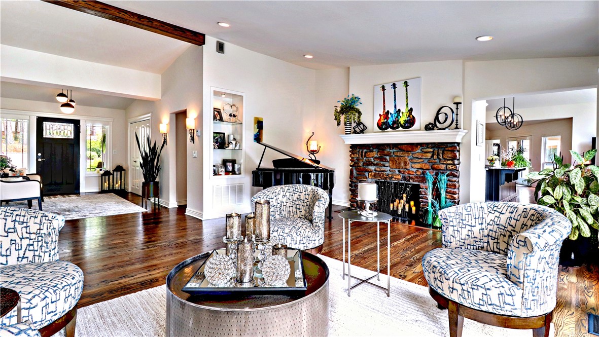 Annsborough Sub Bvv - Residential