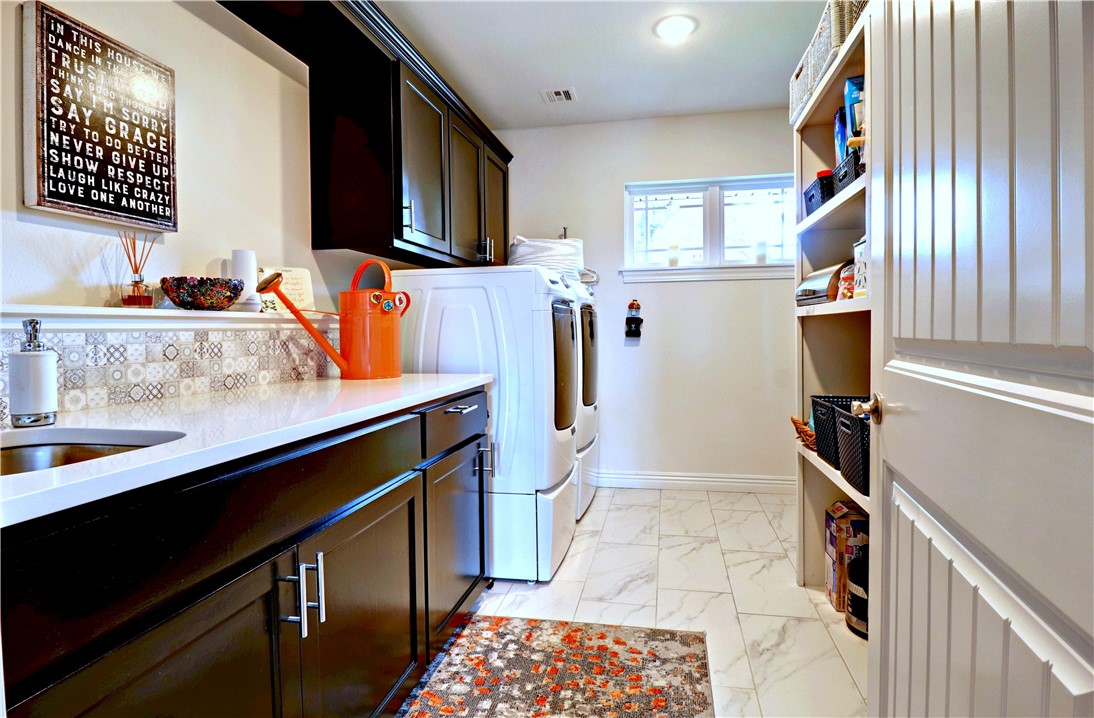 Annsborough Sub Bvv - Residential