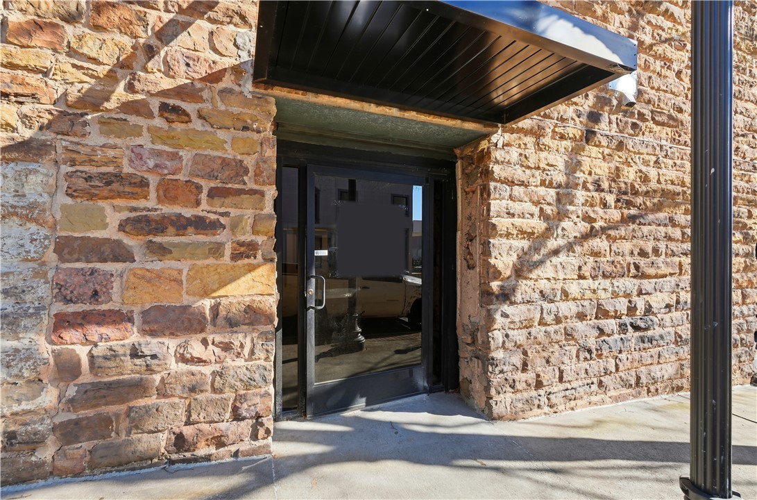 FAYETTEVILLE ORIGINAL - Commercial Lease