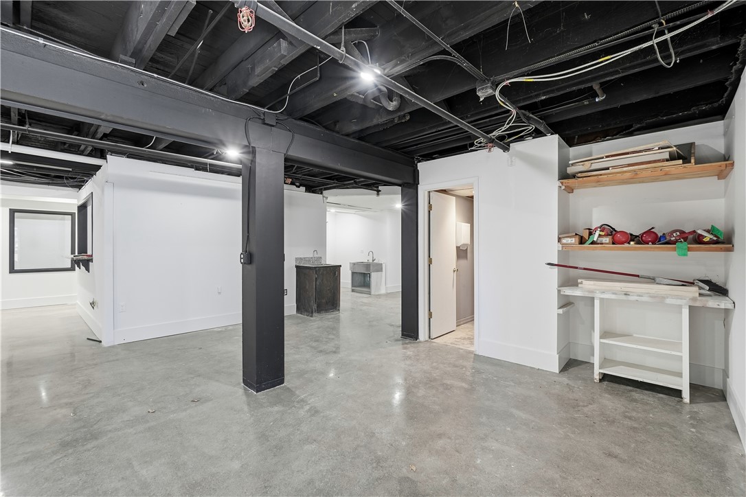 FAYETTEVILLE ORIGINAL - Commercial Lease