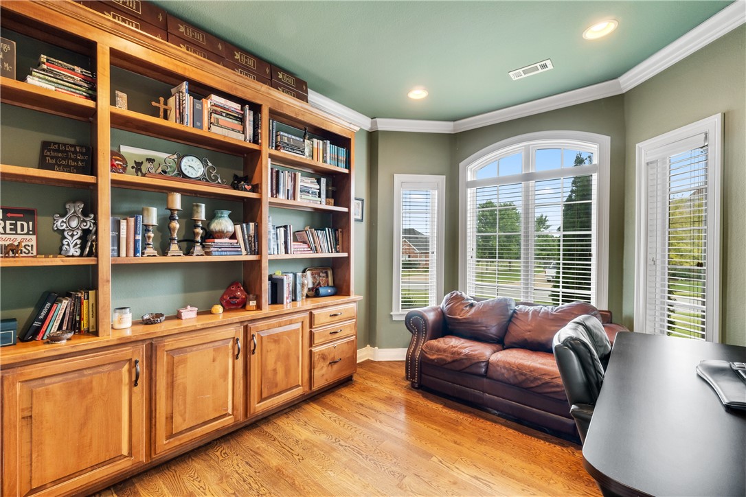 Overton Park Subd - Residential