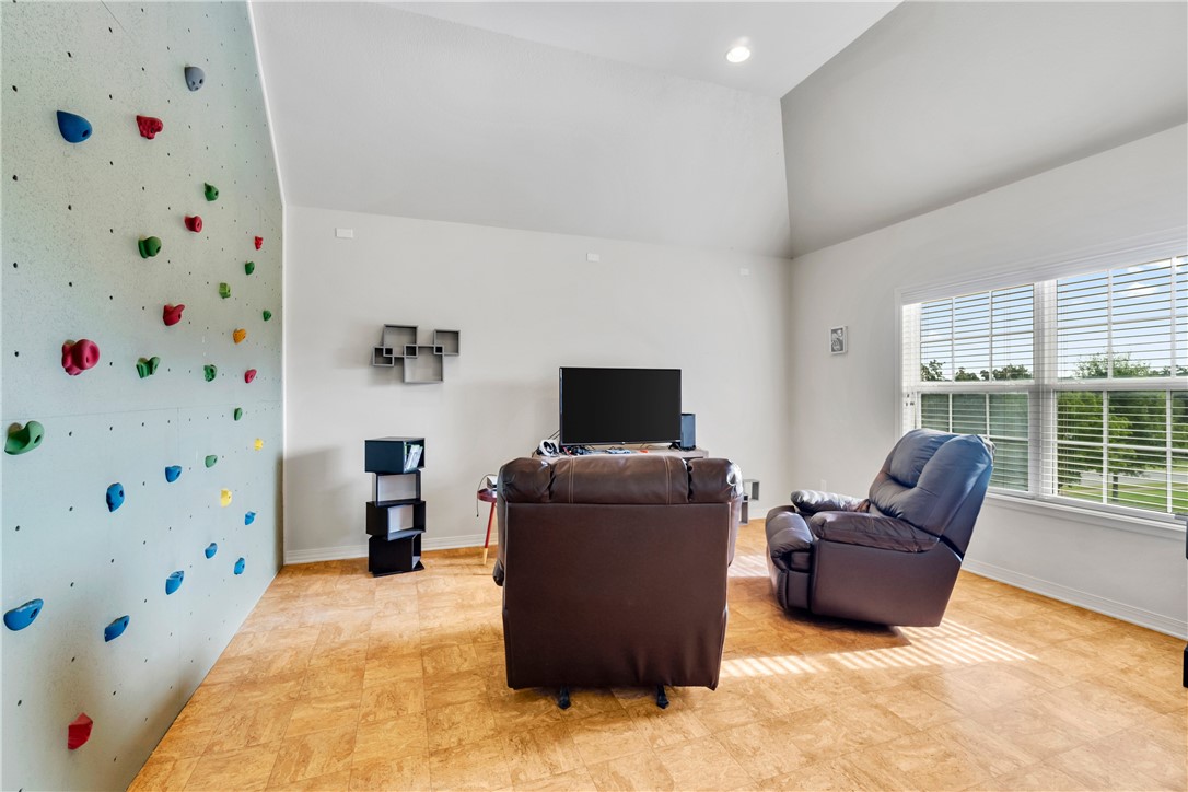 Overton Park Subd - Residential