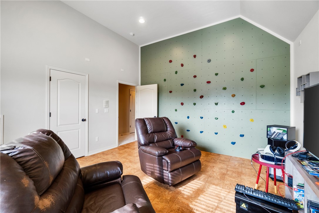 Overton Park Subd - Residential
